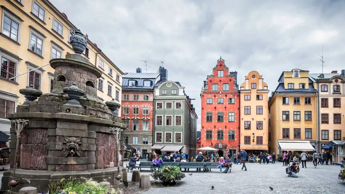 stare miasto w Sztokholmie, nabrzeże i wyspy w Szwecji