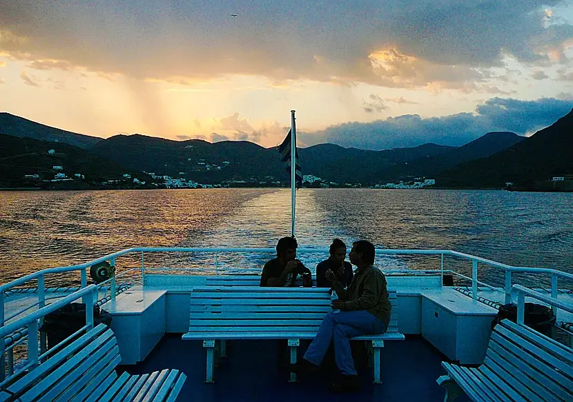 Amorgos – port i kierunek promowy