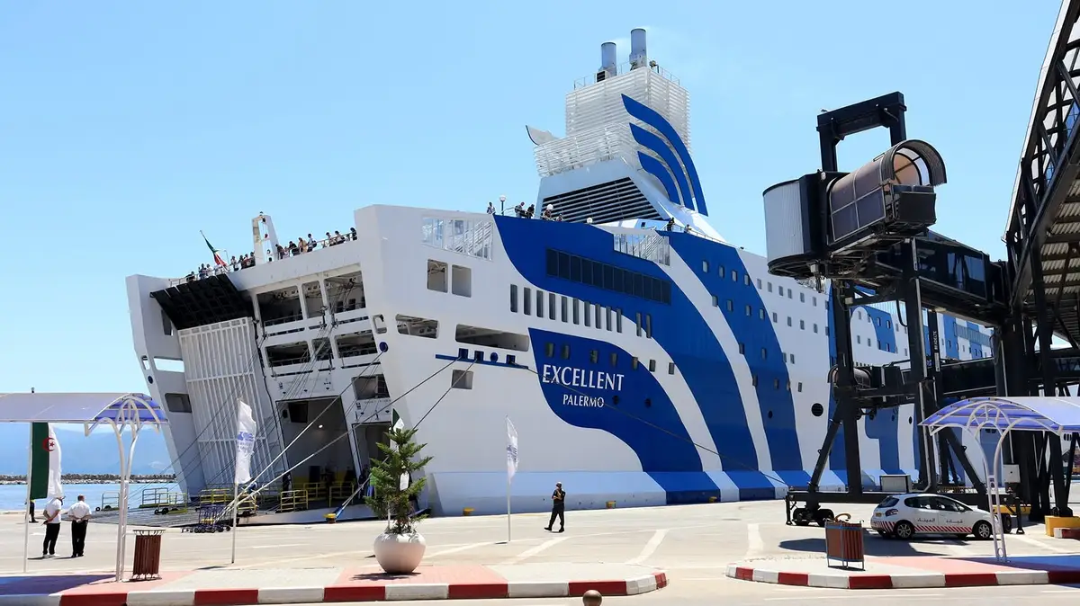 Béjaïa – port i kierunek promowy