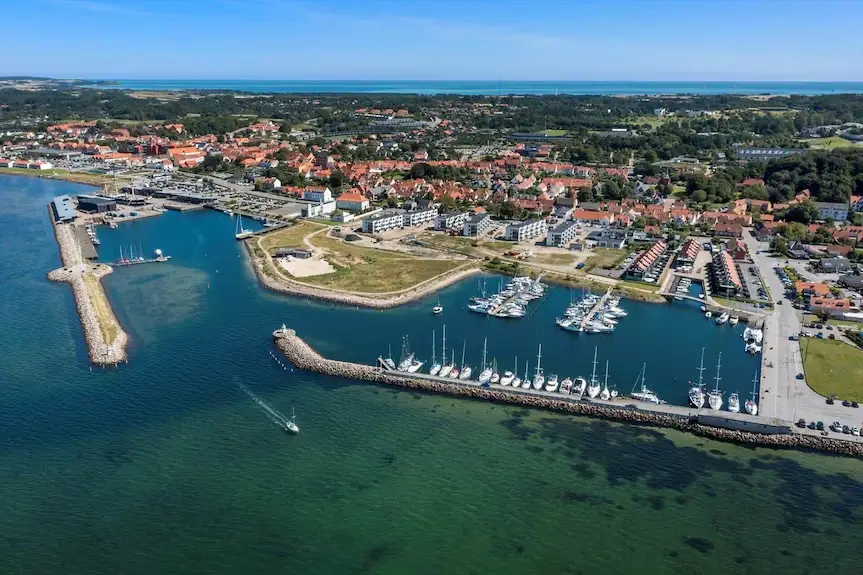 Ebeltoft – port i kierunek promowy