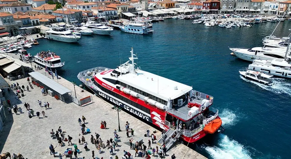 Hydra – port i kierunek promowy