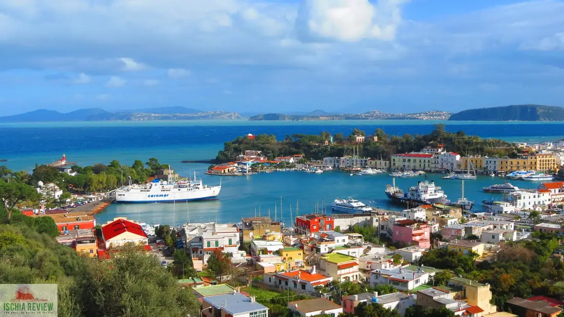 Ischia – port i kierunek promowy