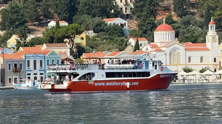Kastellorizo – port i kierunek promowy