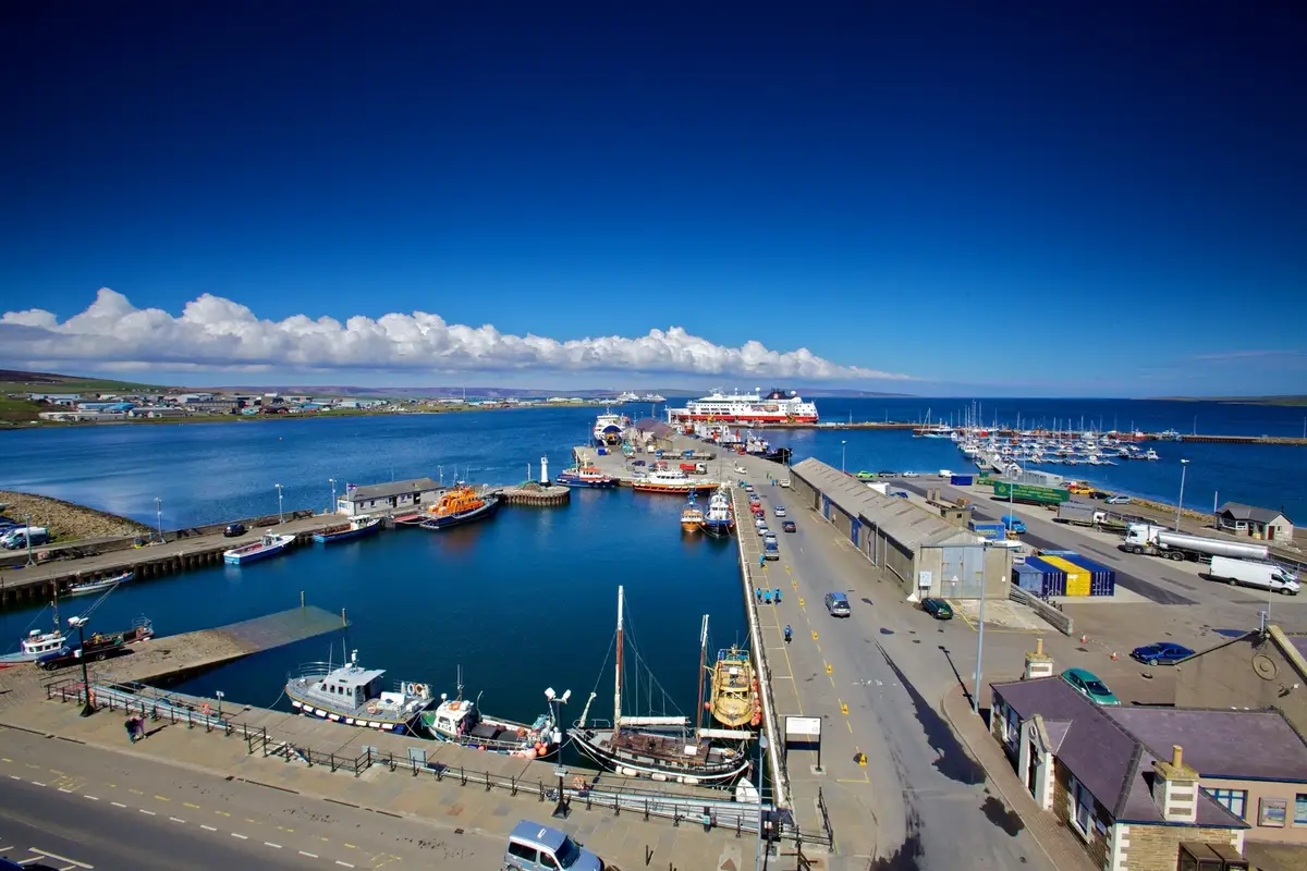Kirkwall – port i kierunek promowy