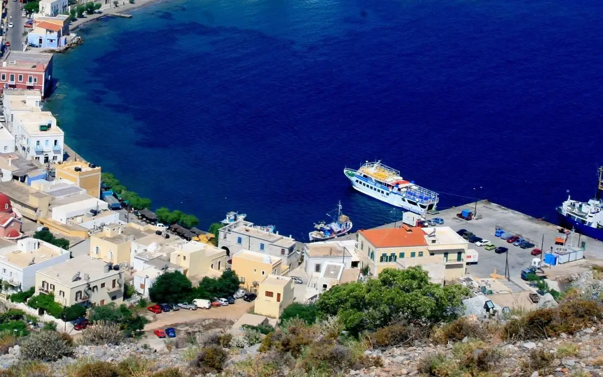 Leros – port i kierunek promowy