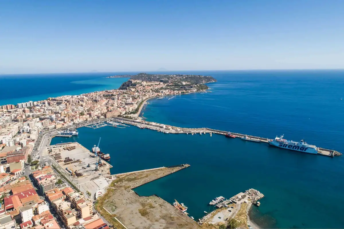 Milazzo – port i kierunek promowy