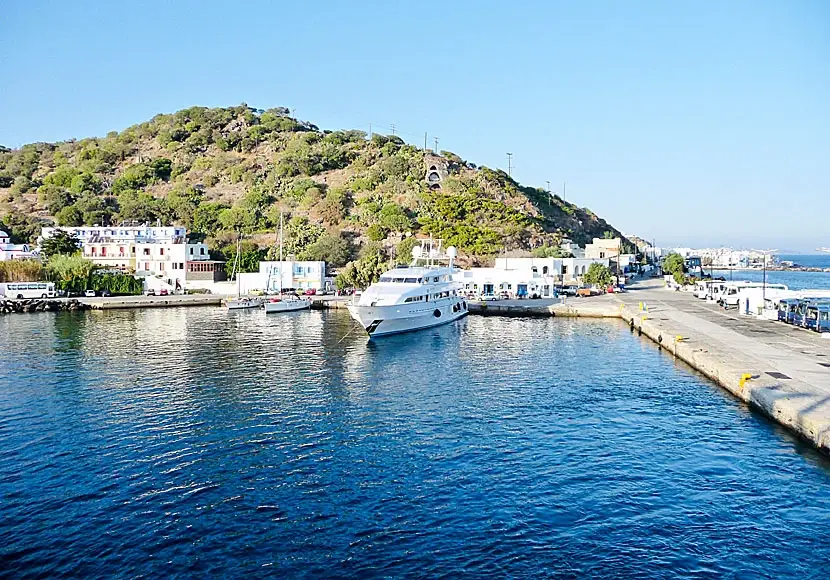 Nisyros – port i kierunek promowy