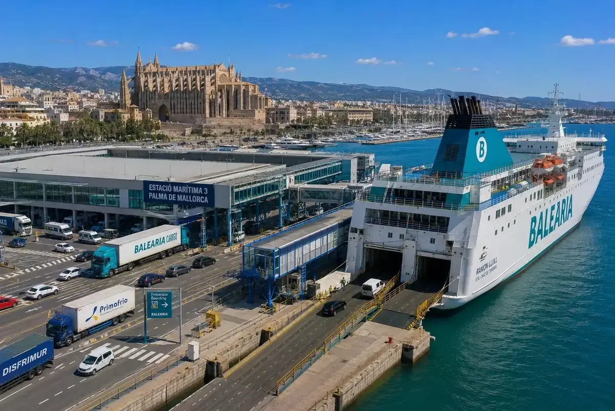 Prom pasażerski i podróż morska: Palma – Ibiza