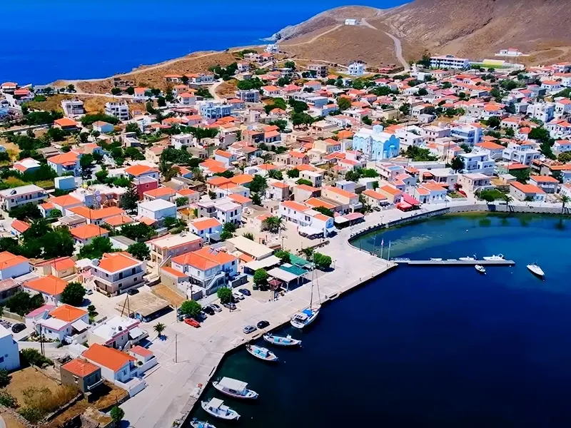 Psara – port i kierunek promowy