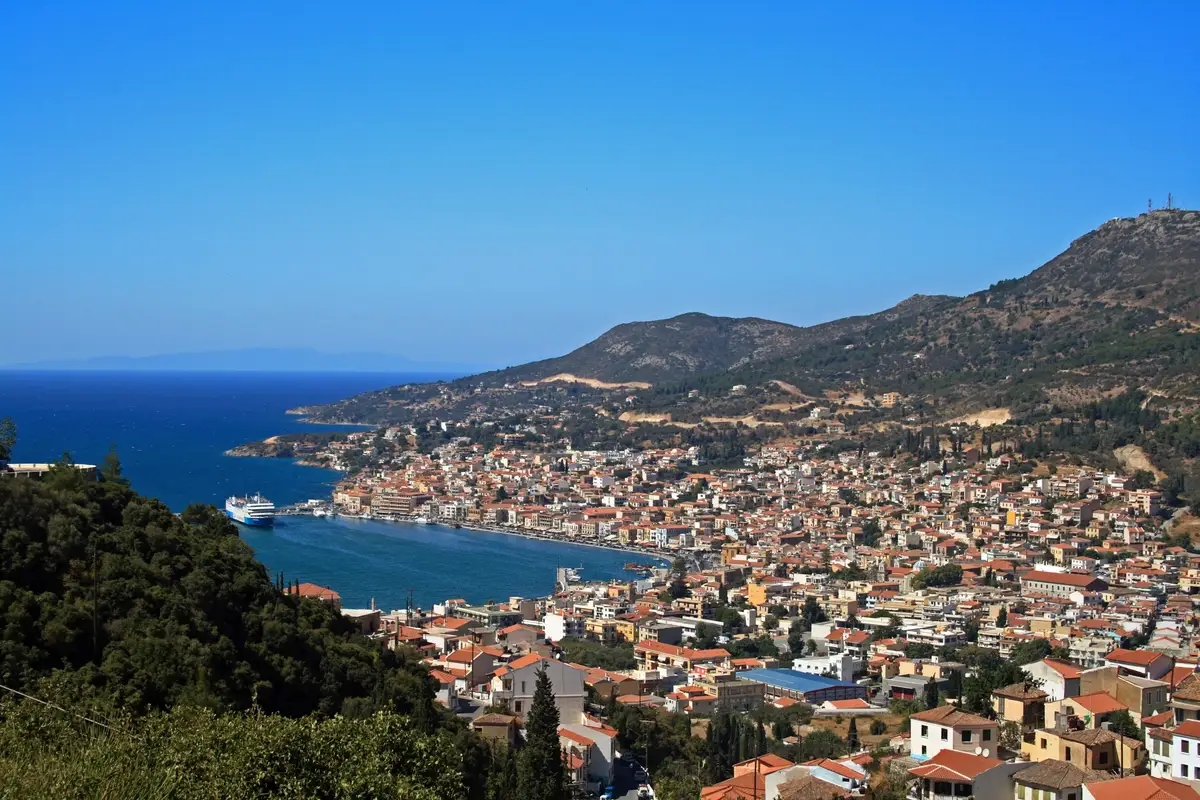 Samos – port i kierunek promowy