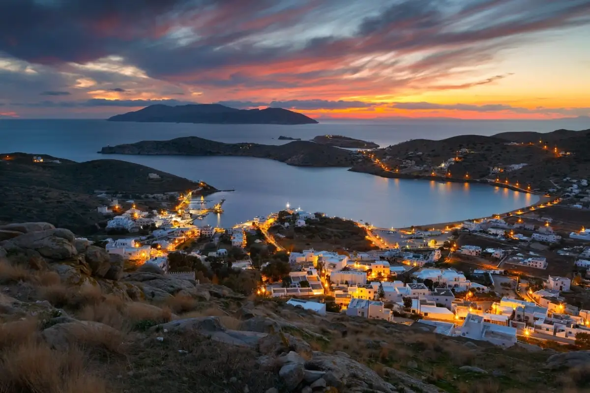 Sikinos – port i kierunek promowy