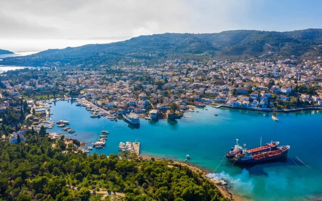 Spetses – port i kierunek promowy