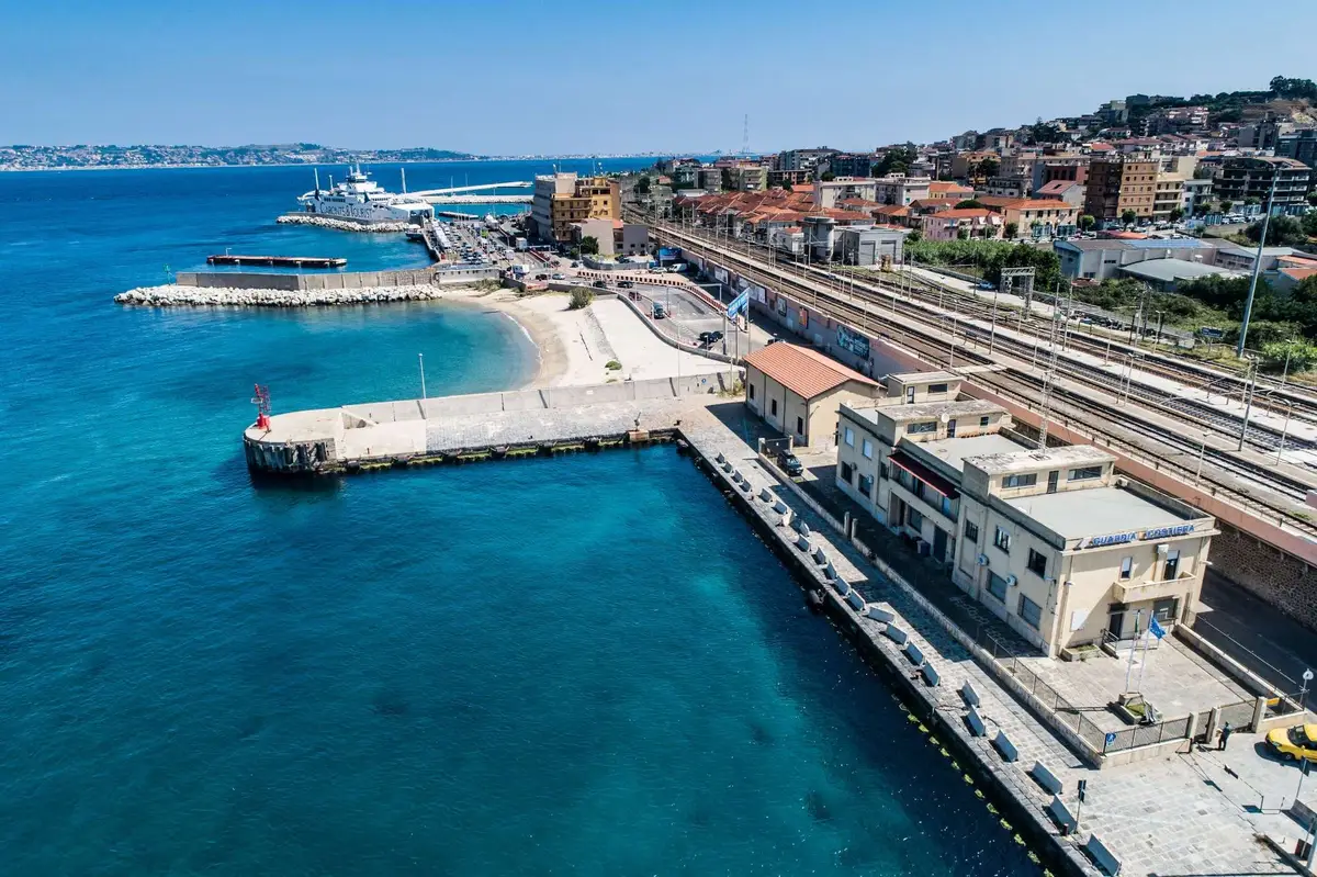 Villa San Giovanni – port i kierunek promowy