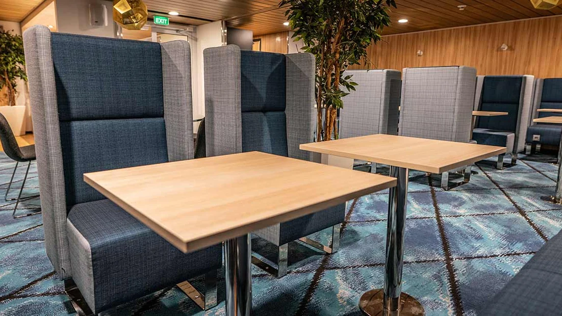 salon pasażerski na pokładzie promu Eckerö Line