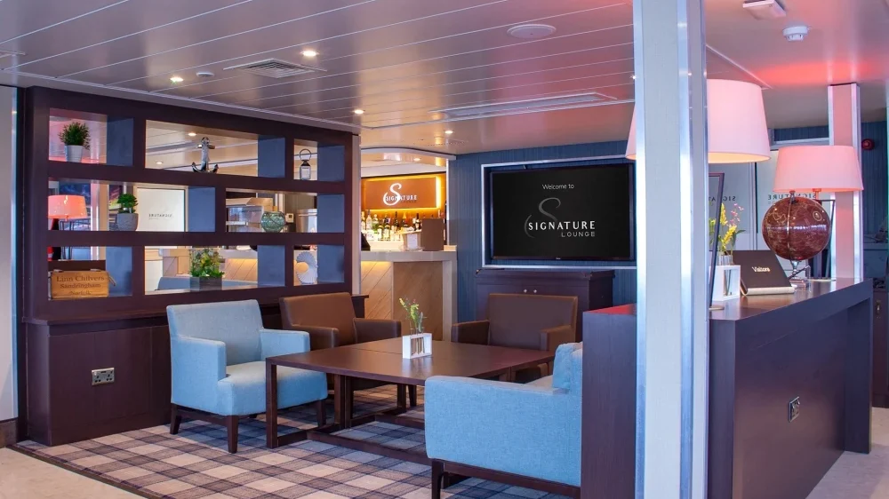 Signature Lounge na pokładzie promu Red Funnel