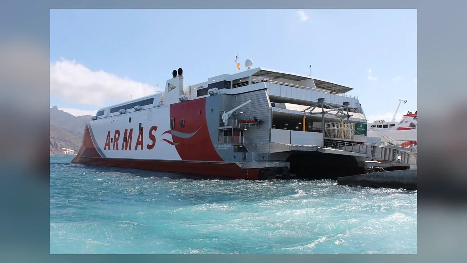 Armas Trasmediterránea prom